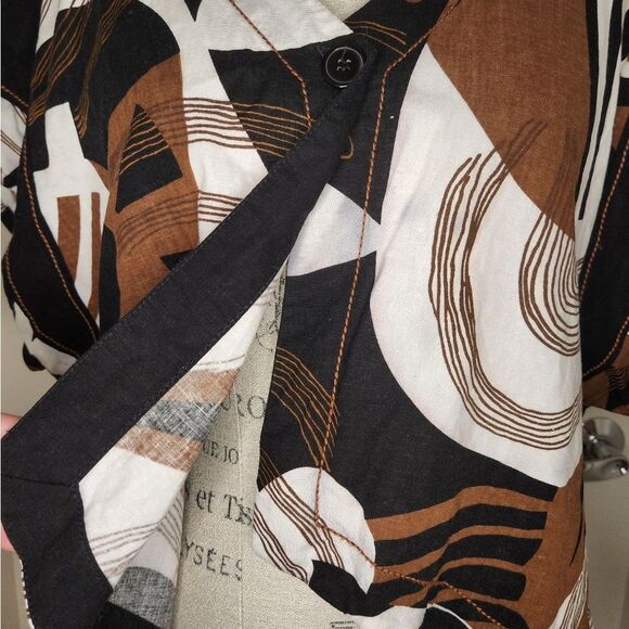 Tara Vao Crop Linen Shirt Jacket - Picture 7 of 11